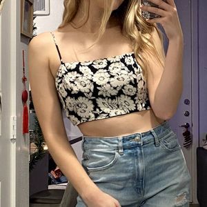 Free People Black & White Floral Tie-Back Crop Top (XS)